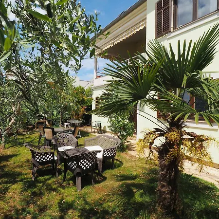 Dea Apartman Póla