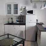 Dea פולה